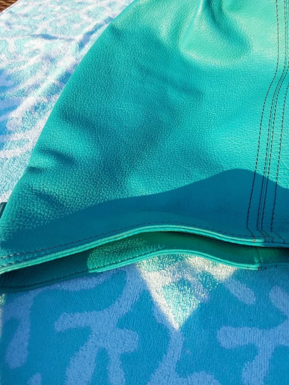 HADAKI TURQUOISE LEATHER 2015 hadaki